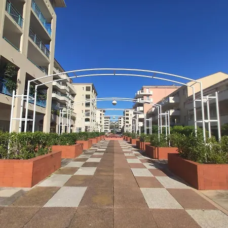 2 Pieces Avec Terrasse, Piscine, Parking A 5 Min De La - 4 Couchages - Fr-1-252-158 Juan-les-Pins
