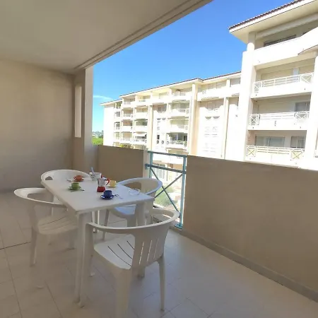 2 Pieces Avec Terrasse, Piscine, Parking A 5 Min De La - 4 Couchages - Fr-1-252-158 Apartment Juan-les-Pins